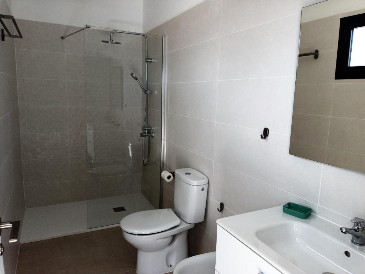 Apartamentos Falcon Tinajo Eksteriør billede