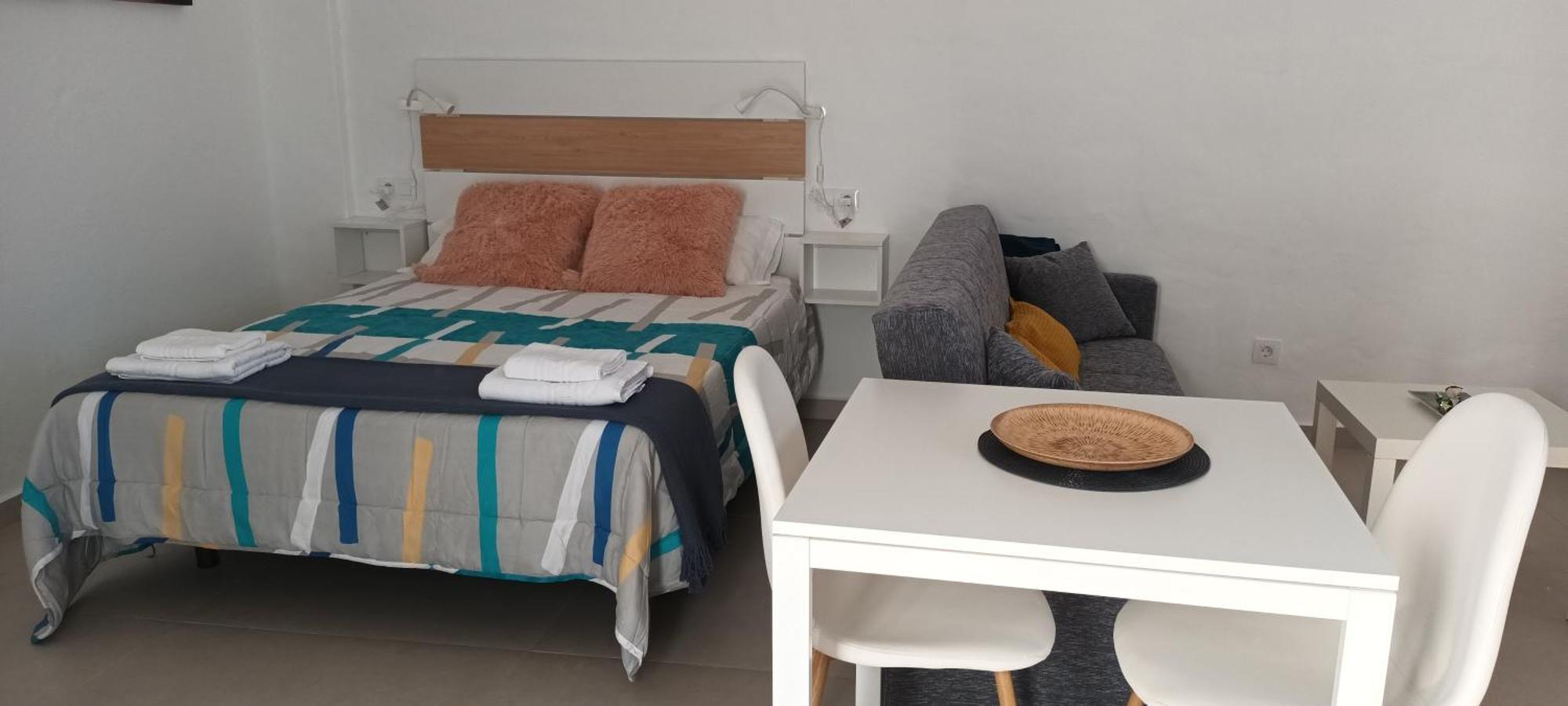 Apartamentos Falcon Tinajo Eksteriør billede