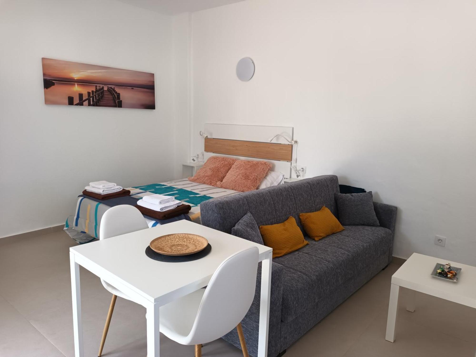 Apartamentos Falcon Tinajo Eksteriør billede