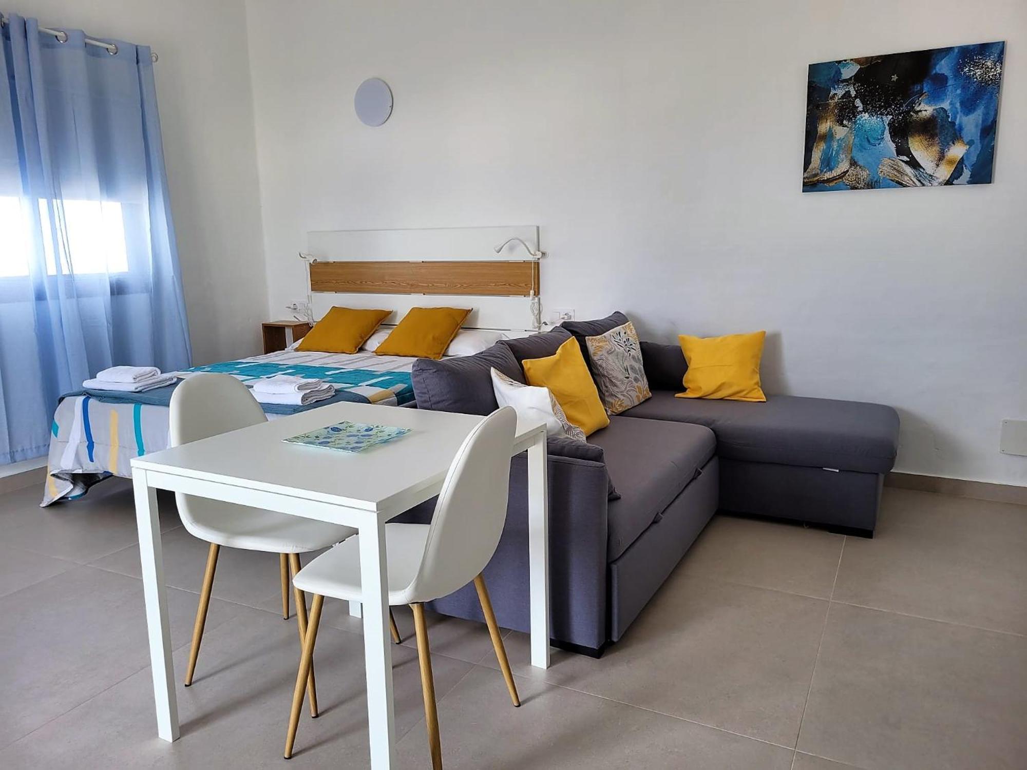 Apartamentos Falcon Tinajo Eksteriør billede